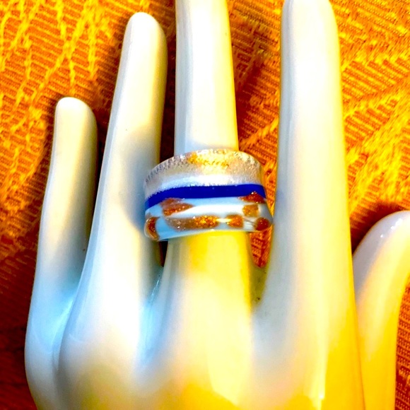 💙💛Murano hand blown glass rings size 7 may differ due to hand made N/no tag - Picture 1 of 7